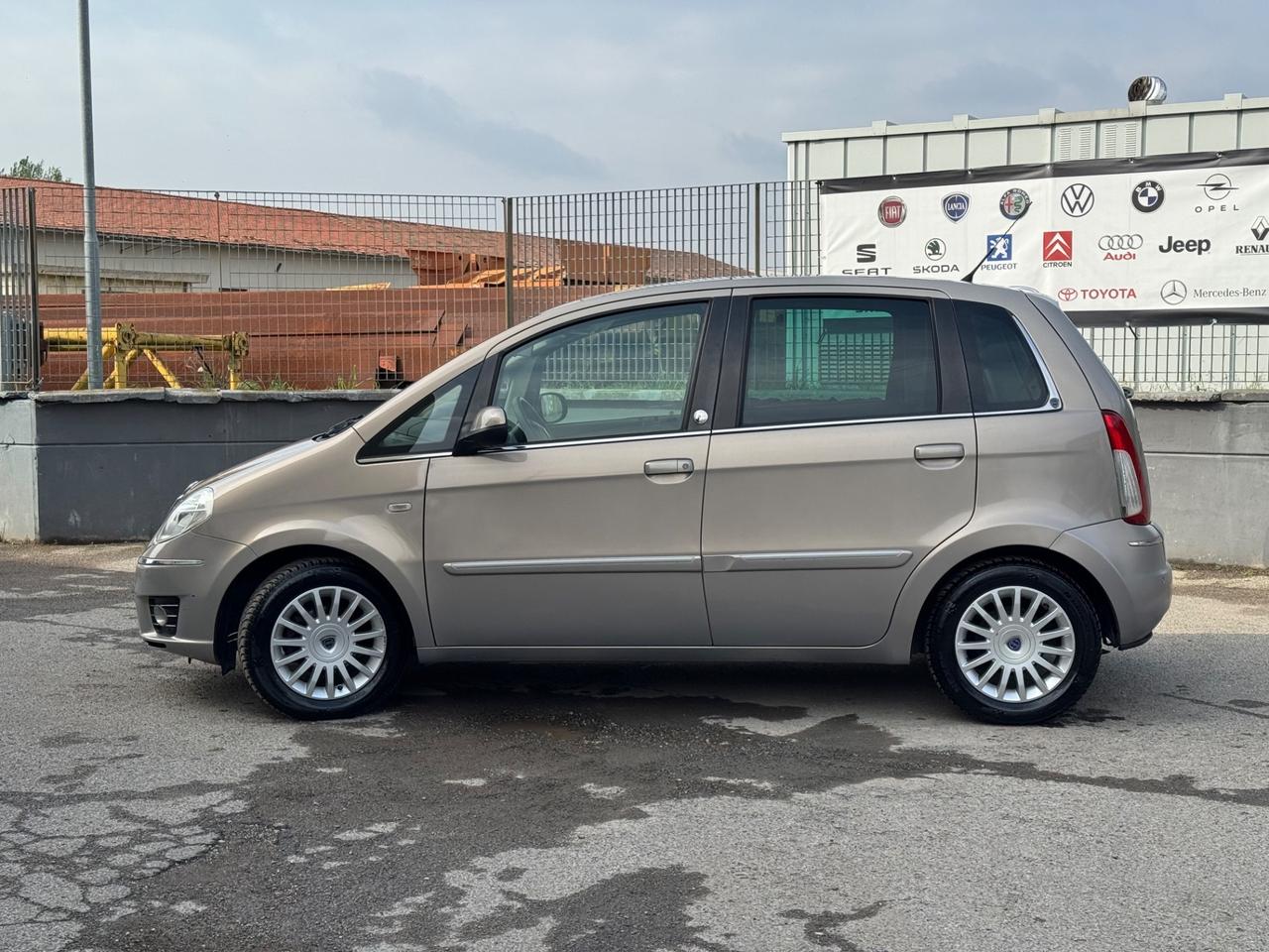 Lancia MUSA 1.4 Oro Ecochic GPL