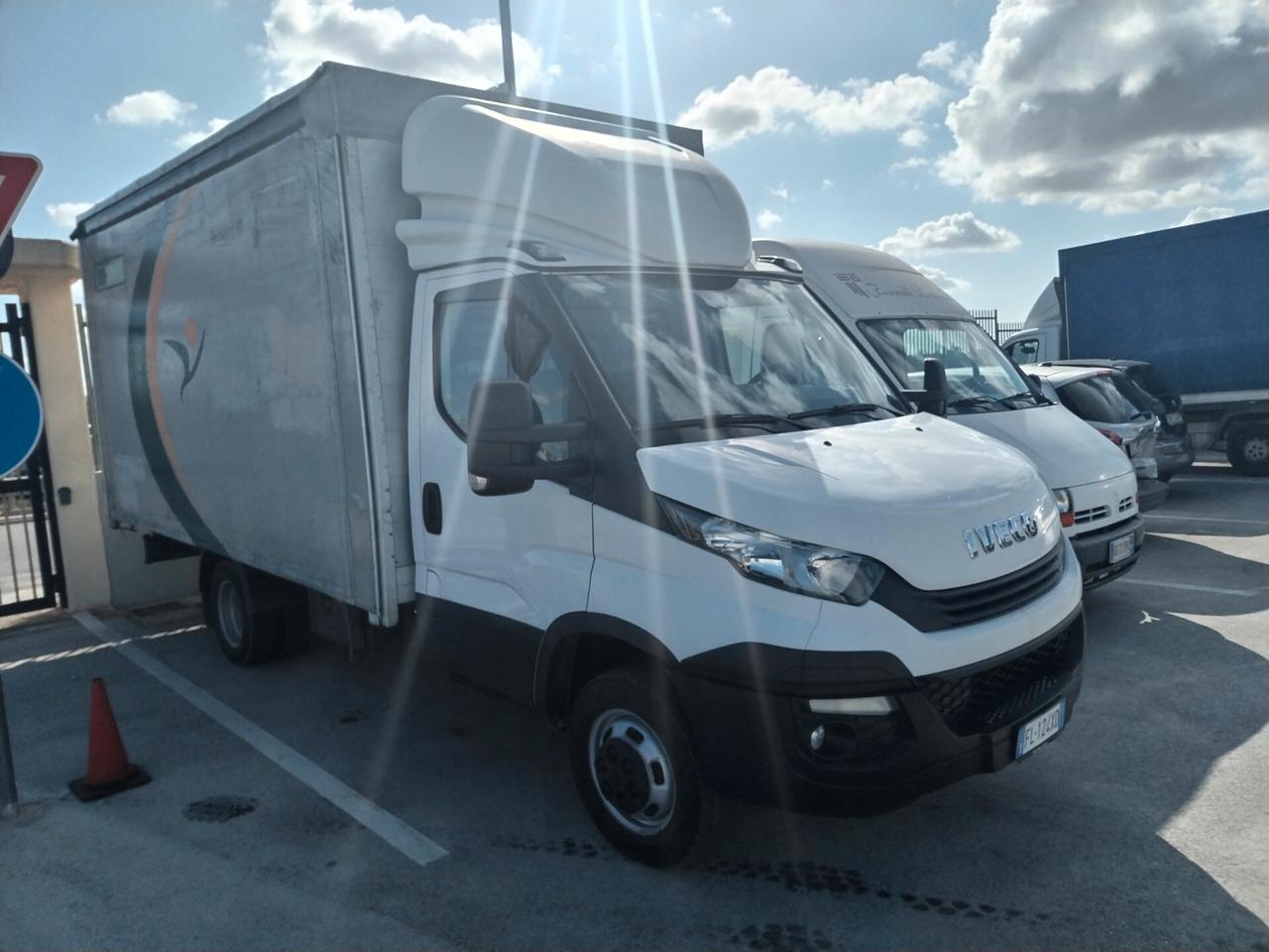 Iveco Daily 35c12 2017 centinato alla francese