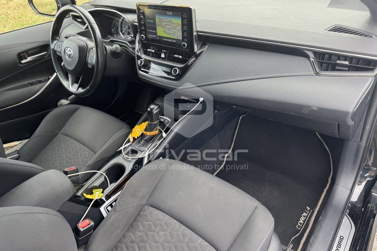 TOYOTA Corolla Touring Sports 1.8 Hybrid Business