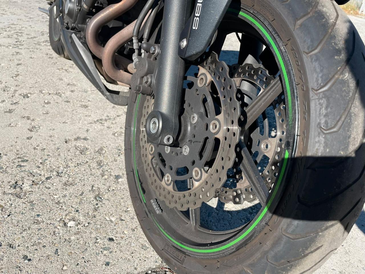 Kawasaki ER 6N ABS depotenziata a2