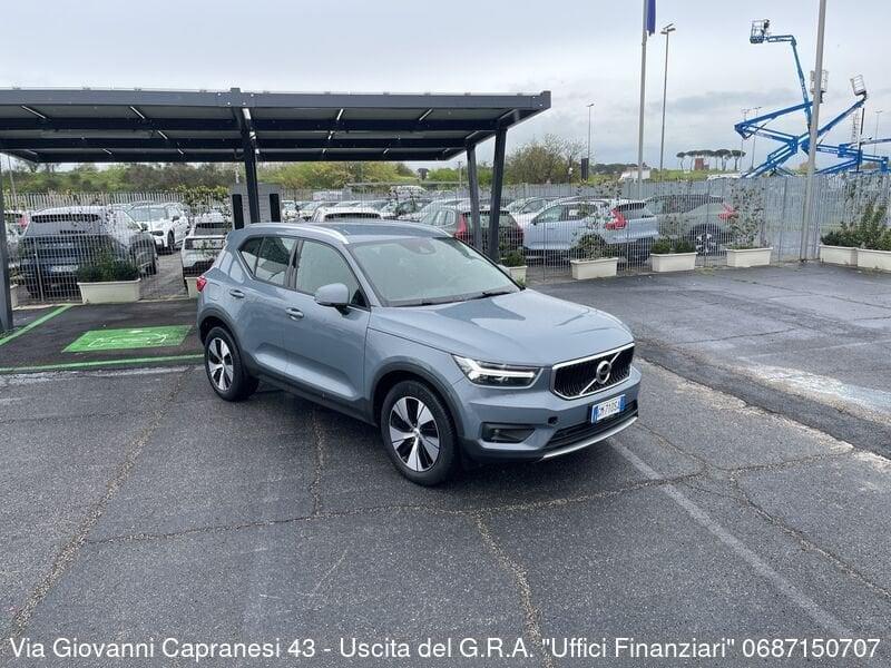 Volvo XC40 T3 Geartronic Momentum Pro