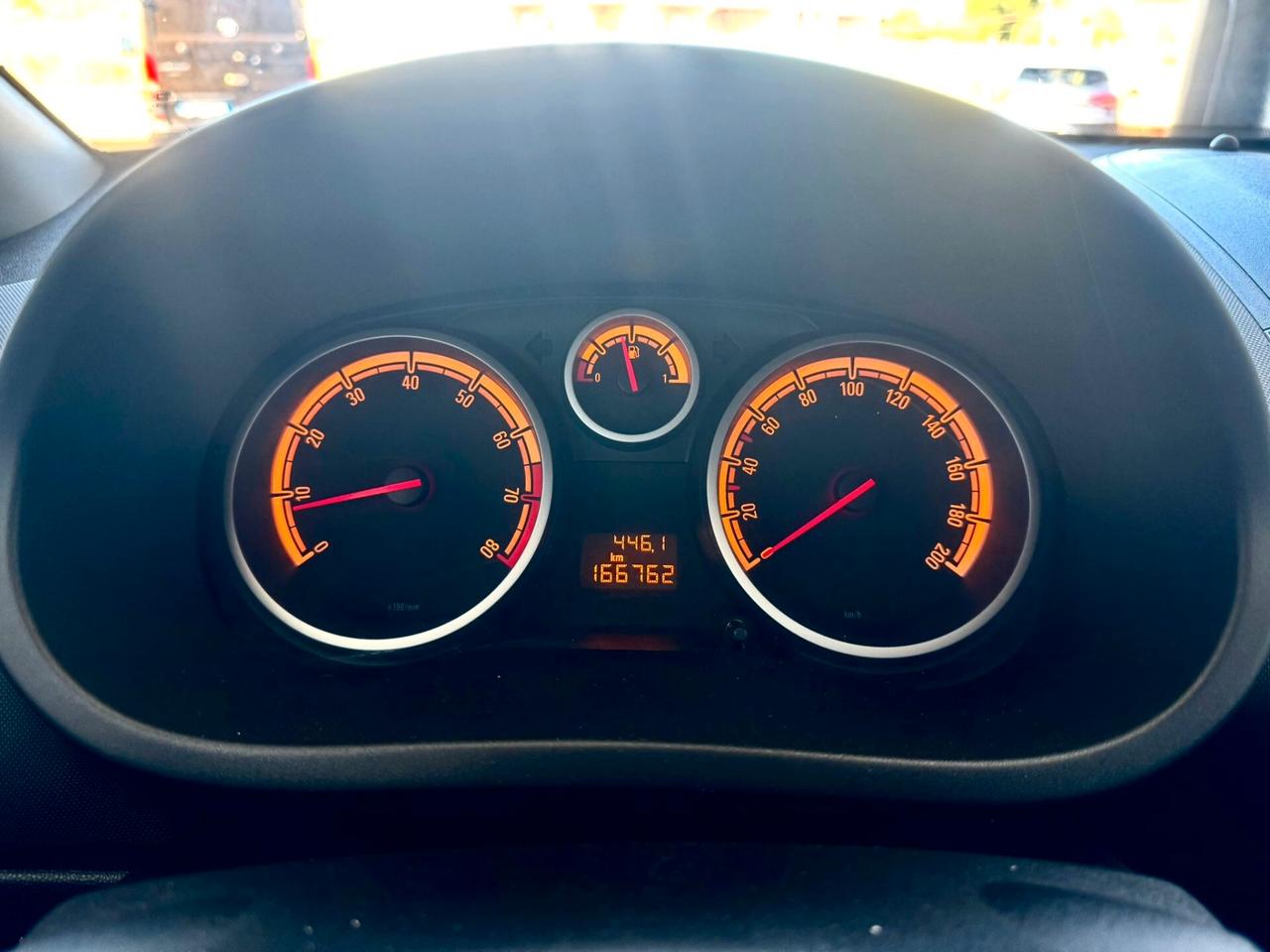 Opel Corsa 1.2 OK Neopatentati.