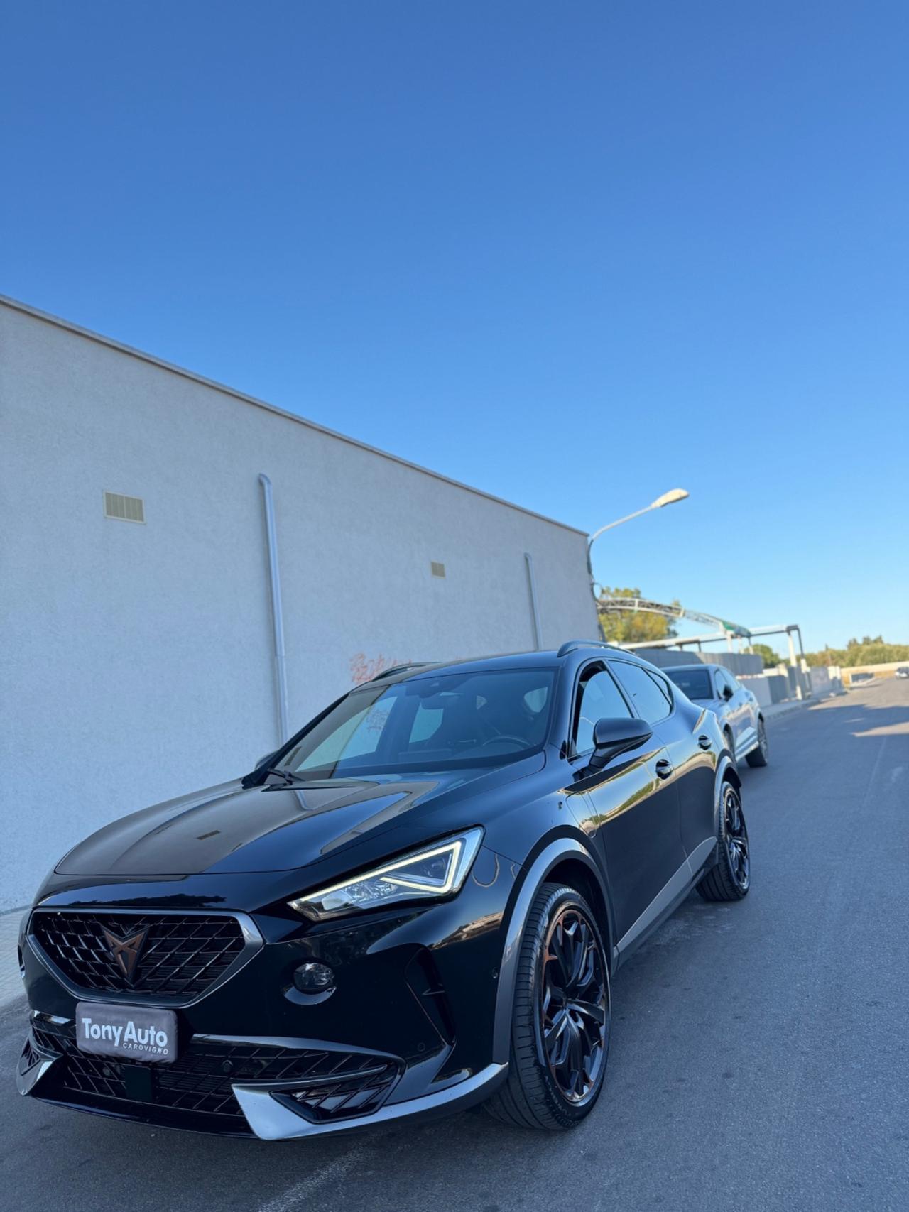 Cupra Formentor hybrid dsg LUCI SOFFUSE,TELECAMERA,VIRTUAL COCKPIT,NAVI,APPLE CARPLAY, FULL LED