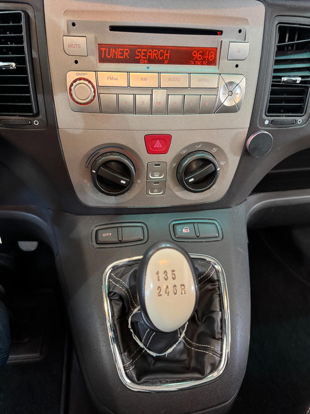 Lancia MUSA 1.4 16V Poltrona Frau