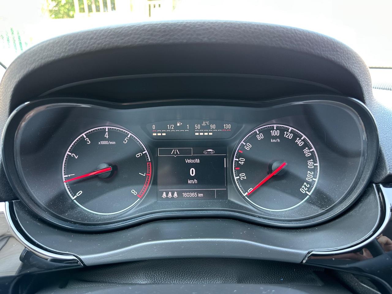 Opel Corsa 1.4 GPL Tech 5 porte OK NEOPATENTATI