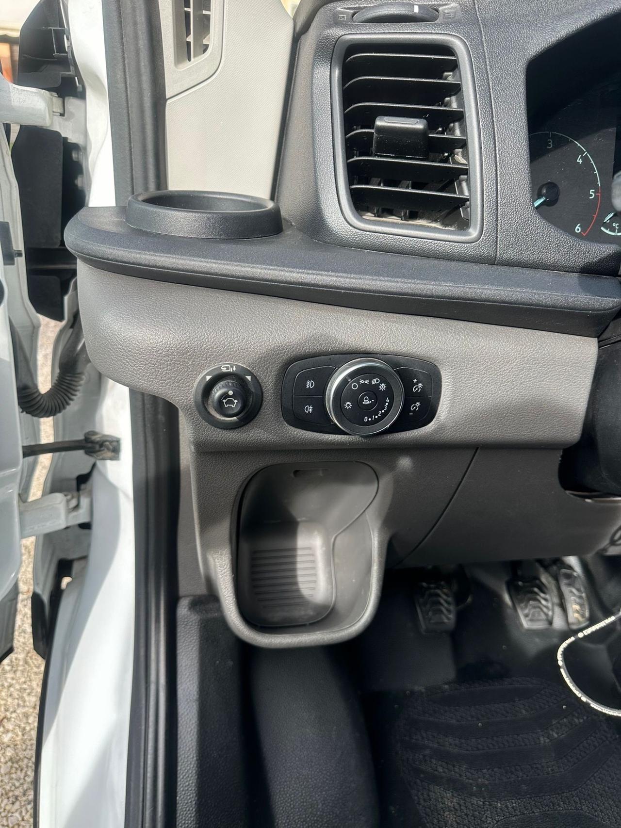 Ford Transit 350 2.0 EcoB.130RWD PL-SL-DC-RG Cas.Rib.Tri.Trend On