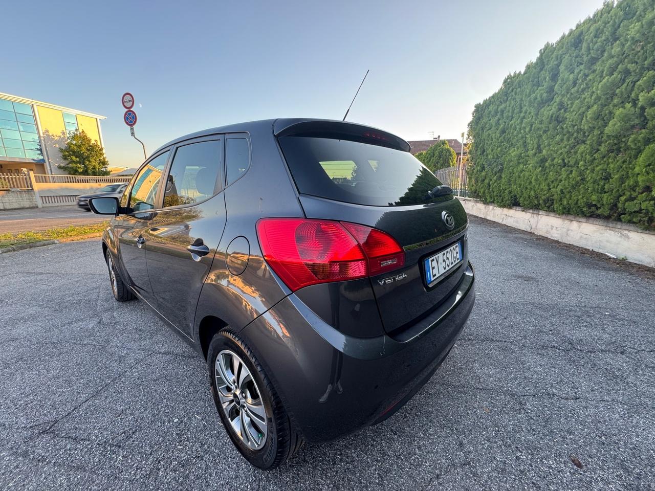 Kia Venga 1.4 CRDi 90CV Active