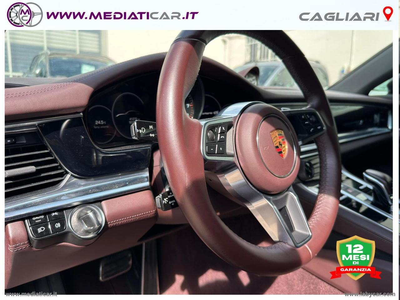 PORSCHE Panamera 4S