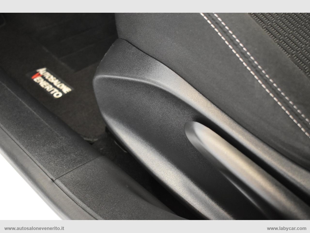 PEUGEOT 208 PureTech 82 S&S 5p. Allure