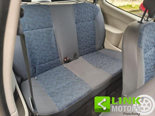 RENAULT Twingo 1.2 8V Le Iene