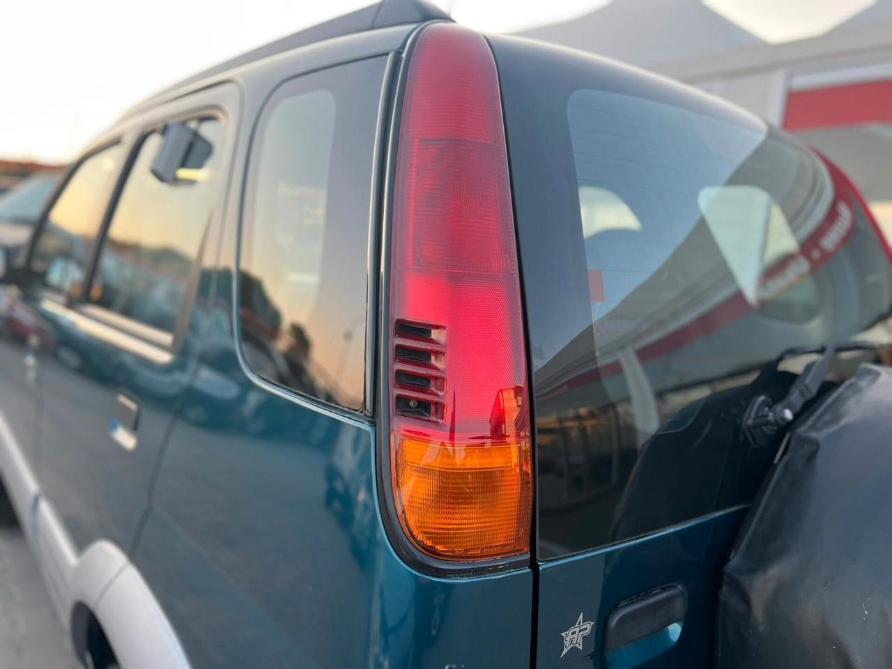 Daihatsu Terios 1.3i 16V cat 4WD SX OK NEOPATENTATI