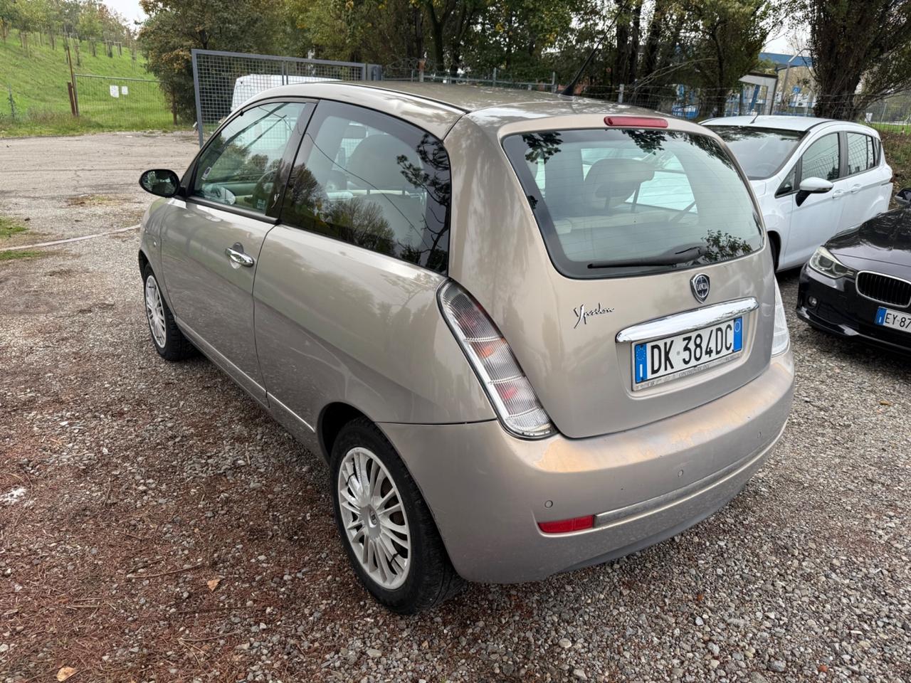 Lancia Ypsilon 1.2 Oro Giallo