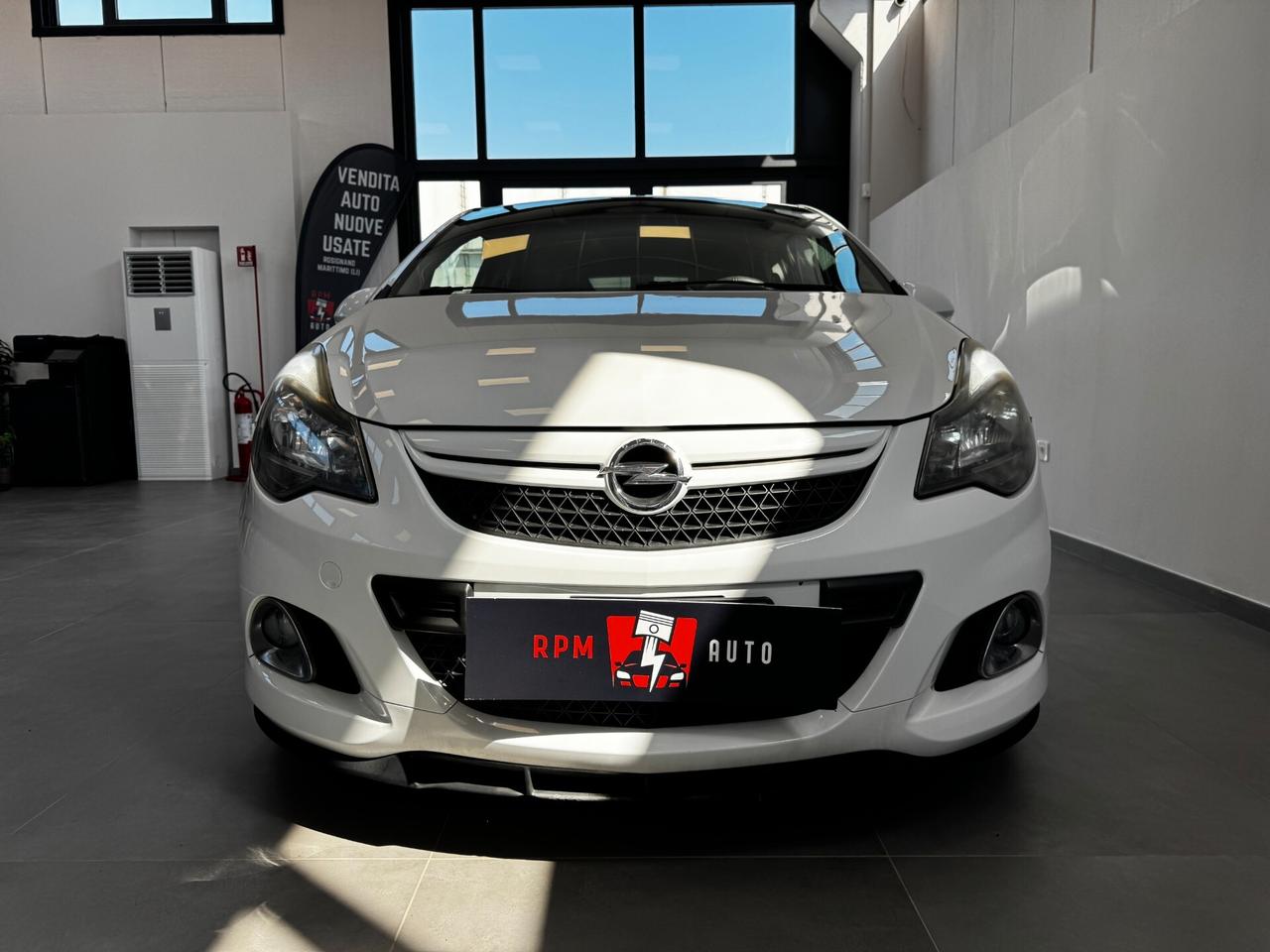 Opel Corsa 1.6 T 3 porte Nürburgring Edition OPC 250CV
