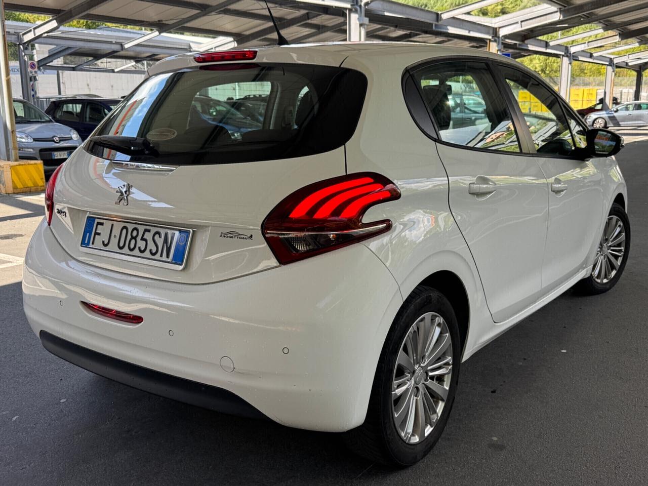 Peugeot 208 BlueHDi Allure 1.5 Diesel euro 6 2017