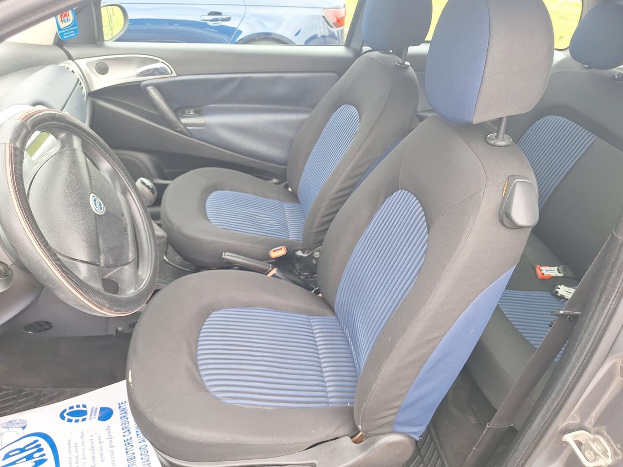 Lancia Ypsilon 1.2 GPL