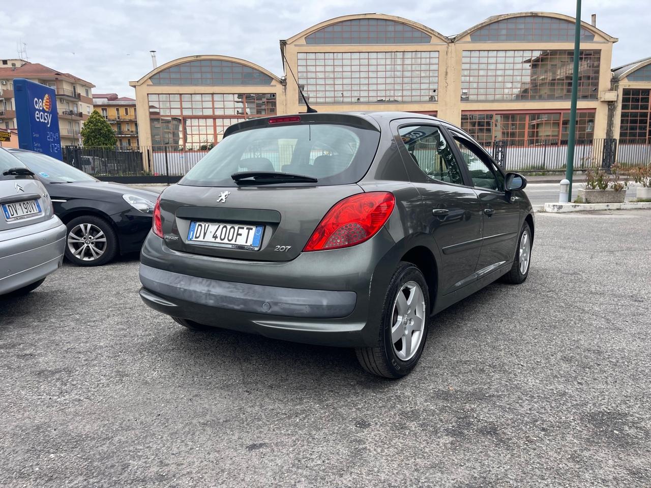 Peugeot 207 1.4 HDi 70CV 5p. XS