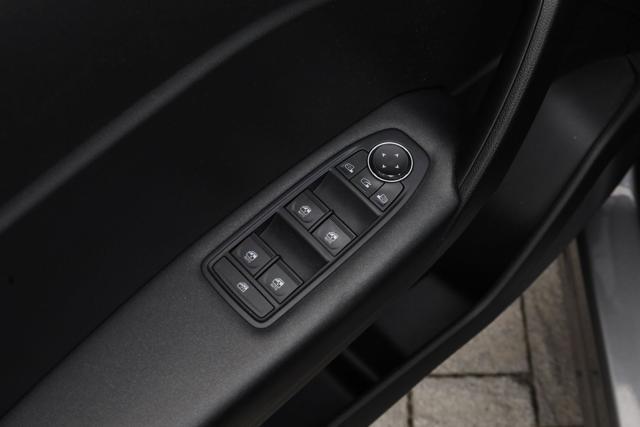 RENAULT Captur TCe 100 CV GPL Life