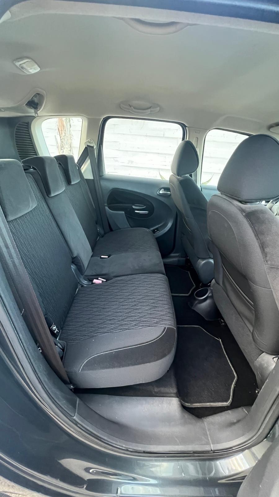 Citroen C3 1.6 HDi tagliando e distribuzione eseguiti