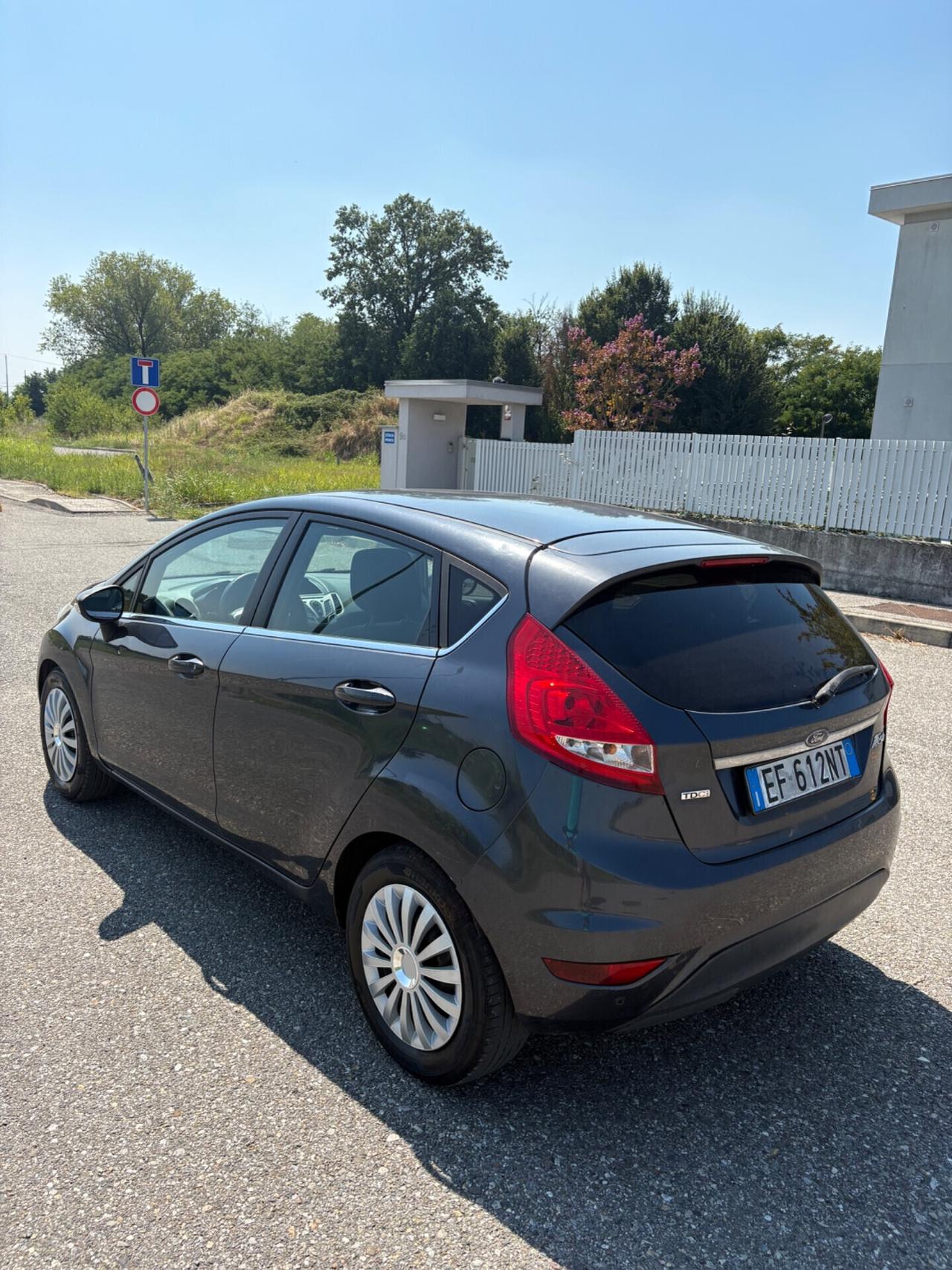Ford Fiesta 1.4 TDCi 5p. Titanium ok neo patentati
