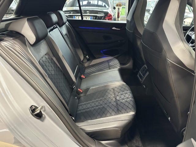 VOLKSWAGEN Golf 1.5 eTSI 150 CV EVO ACT DSG R-Line-18"-Tetto-IQ