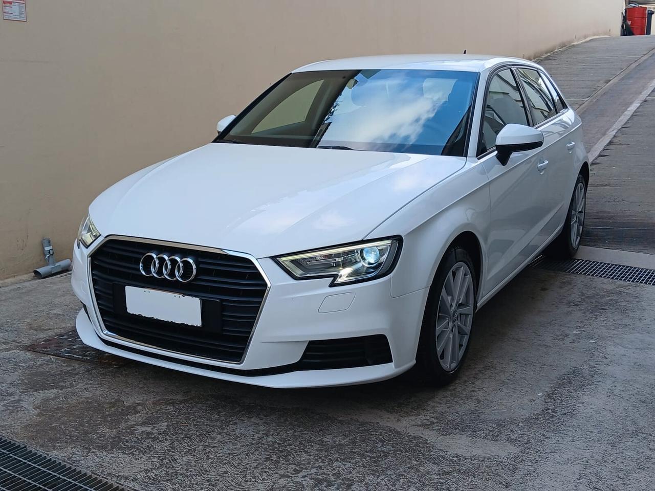 Audi A3 SPB 30 TDI S tronic Business