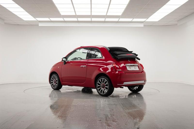 FIAT 500C 1.0 HYBRID RED