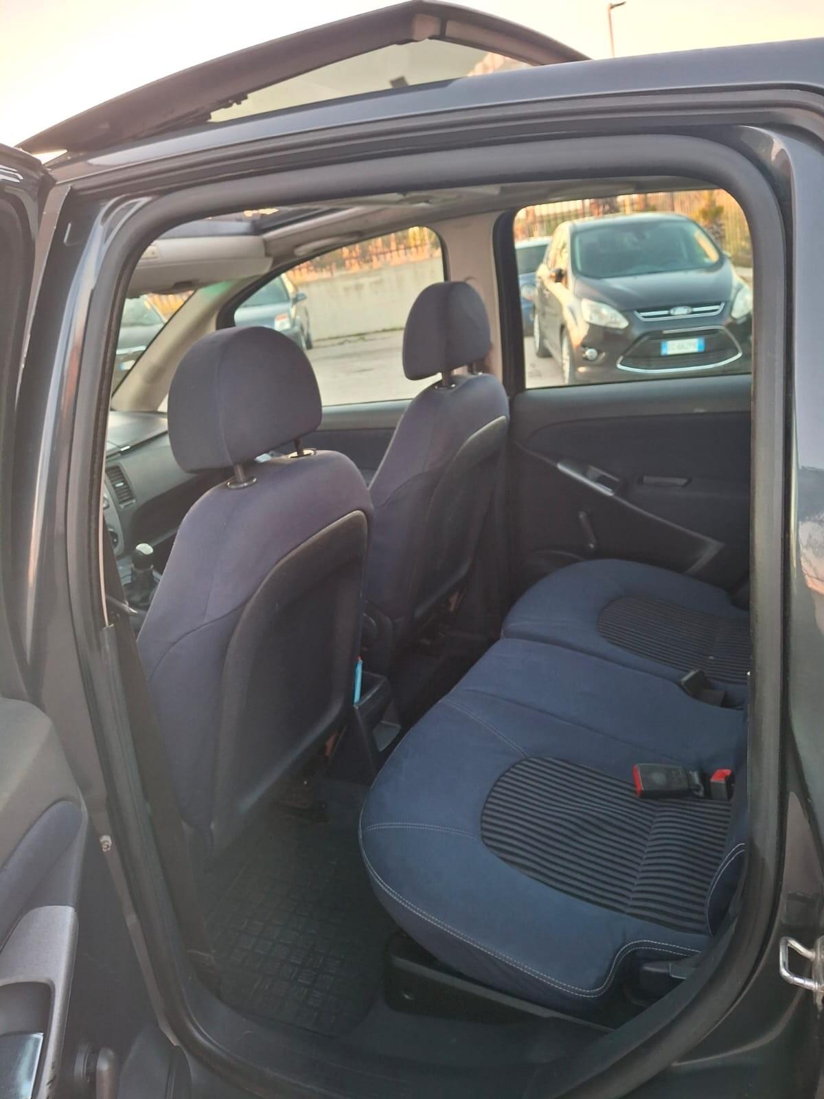 Lancia MUSA 1.3 Multijet Platino perfetta garantita £3490