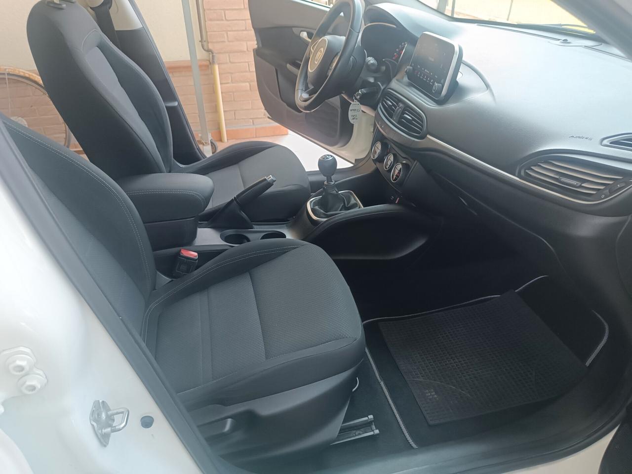 Fiat Tipo 1.4 SW Lounge