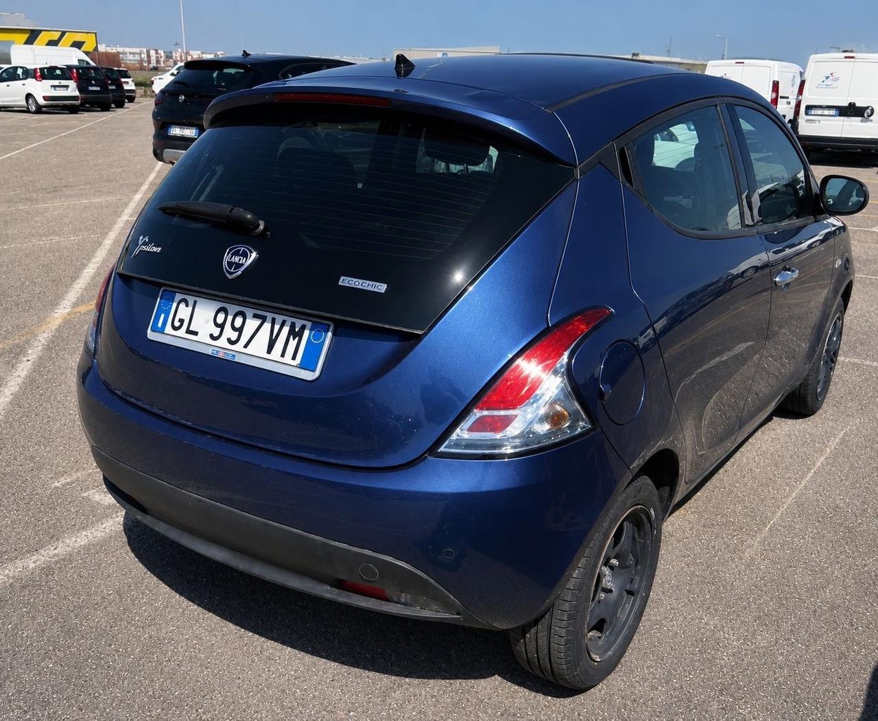 Lancia Ypsilon 1.0 FireFly 5 porte Hybrid 2022