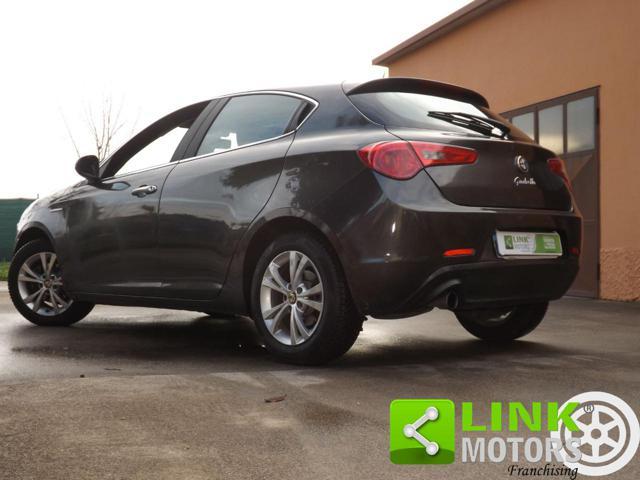 ALFA ROMEO Giulietta 1.6 JTDm-2 105cv con polizza di garanzia meccanica