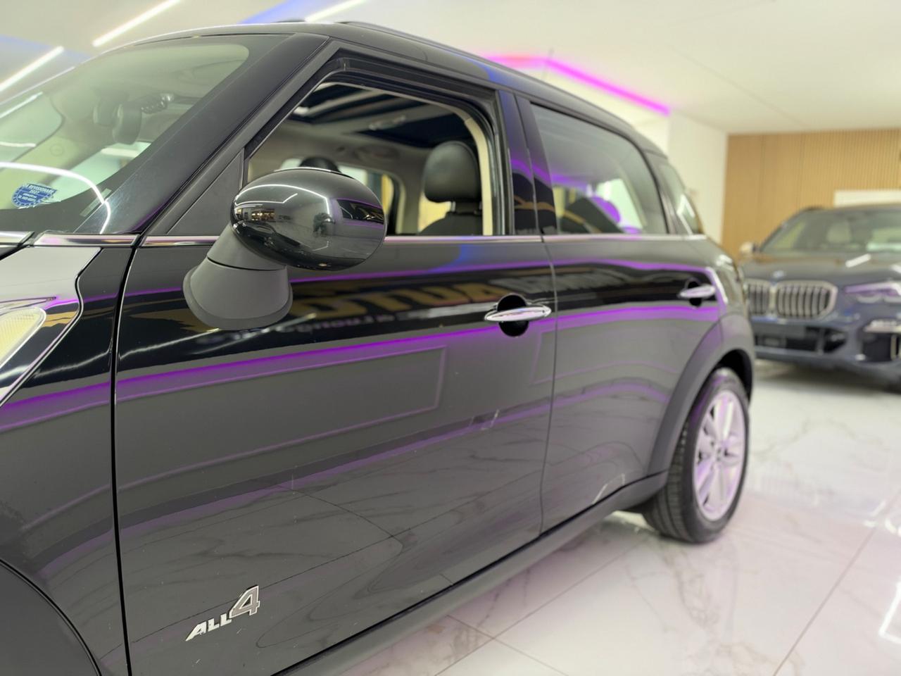 Mini Cooper Countryman 1.6 D ALL4 IPER FULL-TETTO
