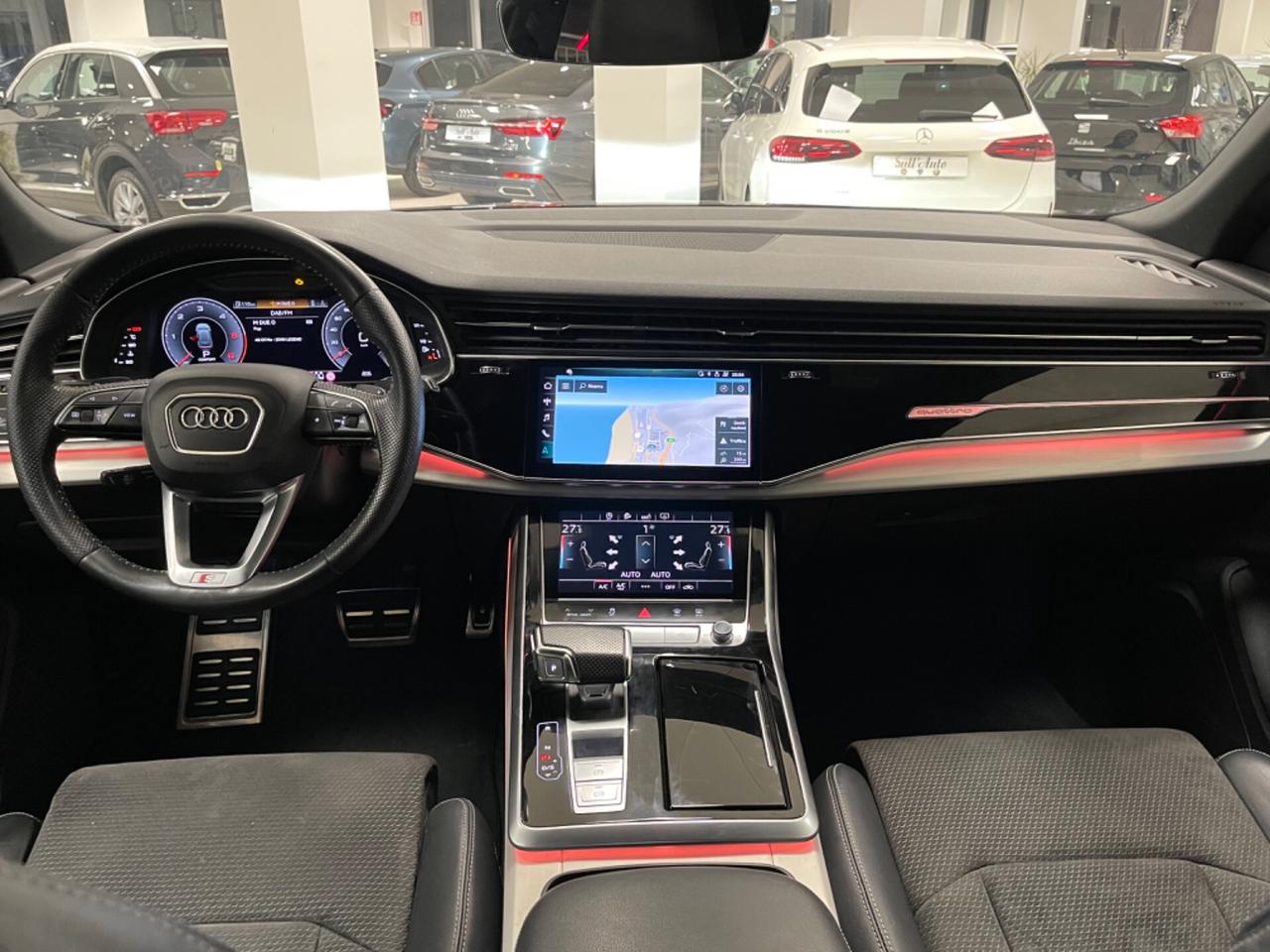 Audi Q8 50 TDI 286 CV quattro tiptr S-Line - 2019