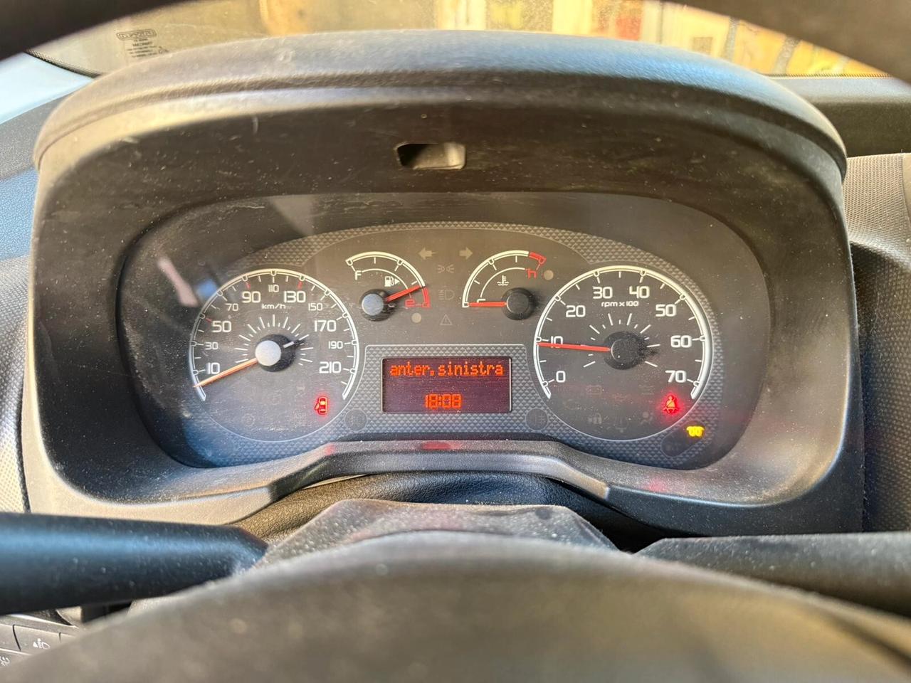 Fiat Qubo 1.3 MJT 75 CV Trekking