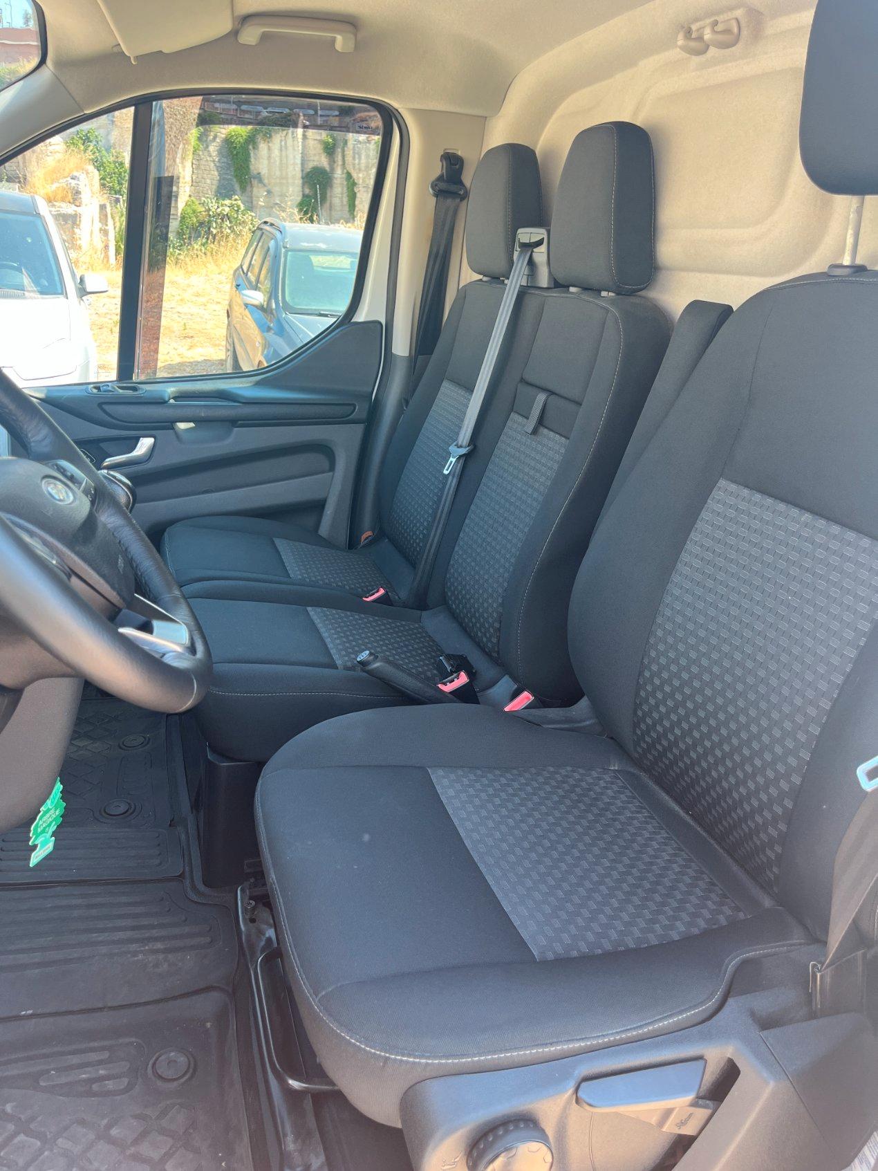 FORD Transit Custom 300 2.0 tdci 130cv Titanium L2H1 E6