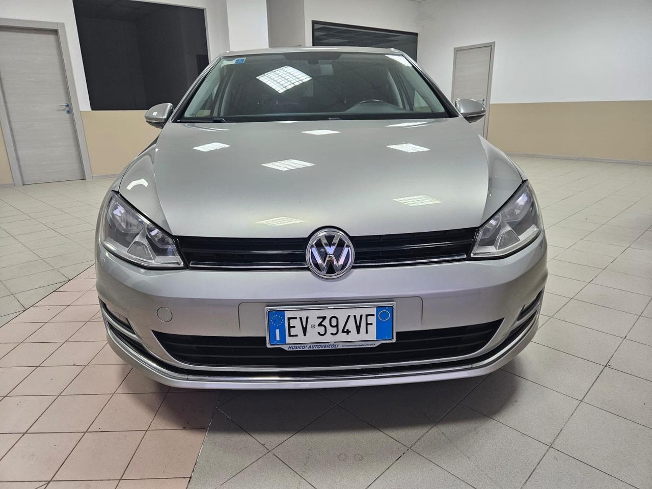 Volkswagen Golf 1.6 TDI 5p. Highline BlueMotion Technology