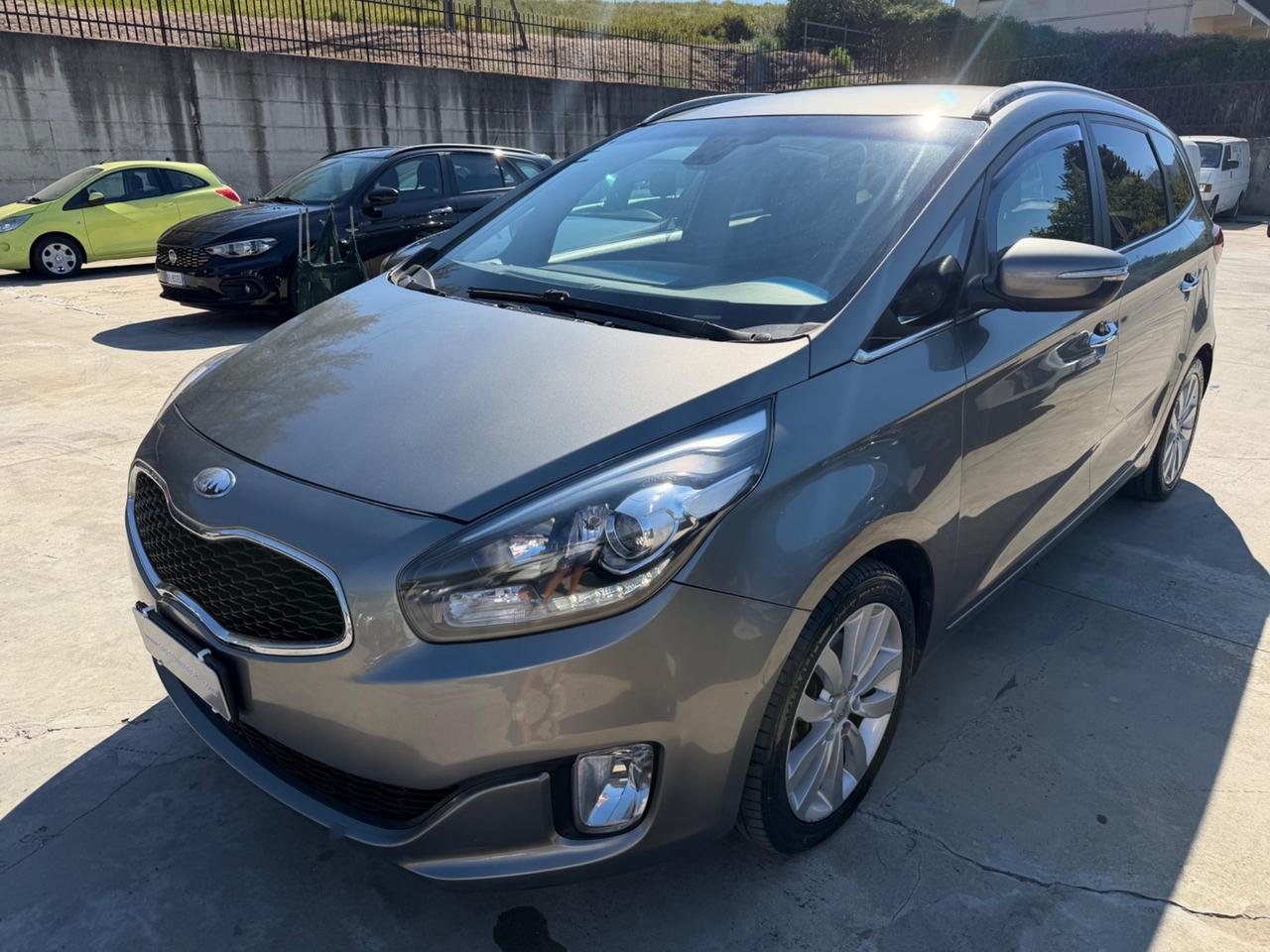 Kia CARENS 1.7 CRDi 136cv /445.000KM