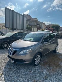 Lancia Ypsilon 1.3 MJT 16V 95 CV 5 porte S&S Silver