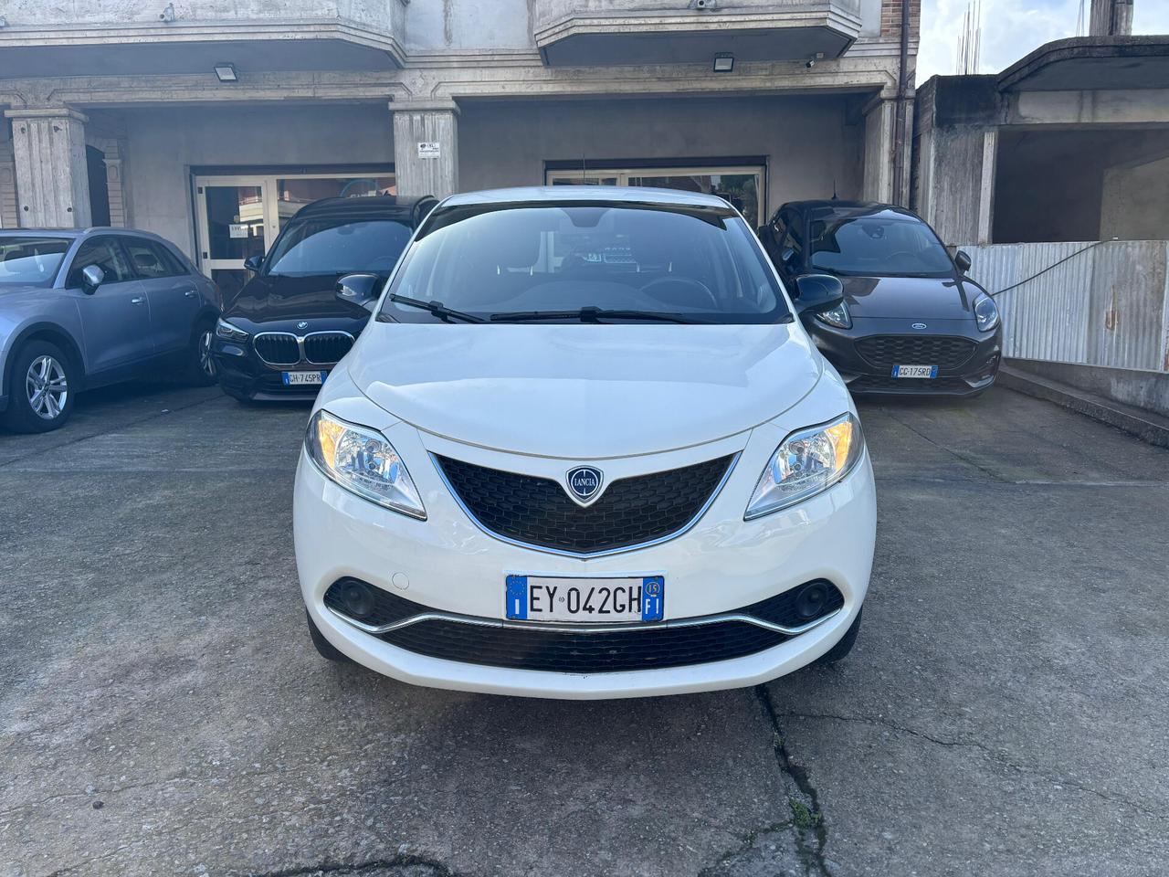 Lancia Ypsilon 1.2 69 CV 5 porte GPL Ecochic Gold METANO
