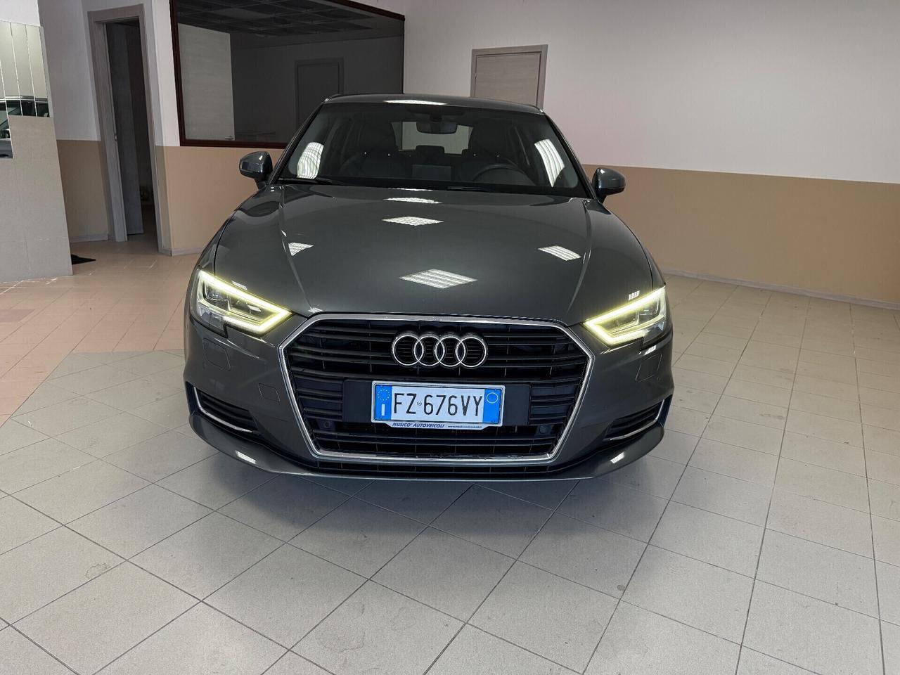 Audi A3 1.6 TDI 116 CV S tronic Sport AUTOMATICA