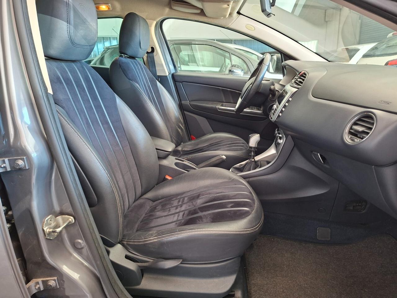 Lancia Delta 1.6 MJT DPF Silver