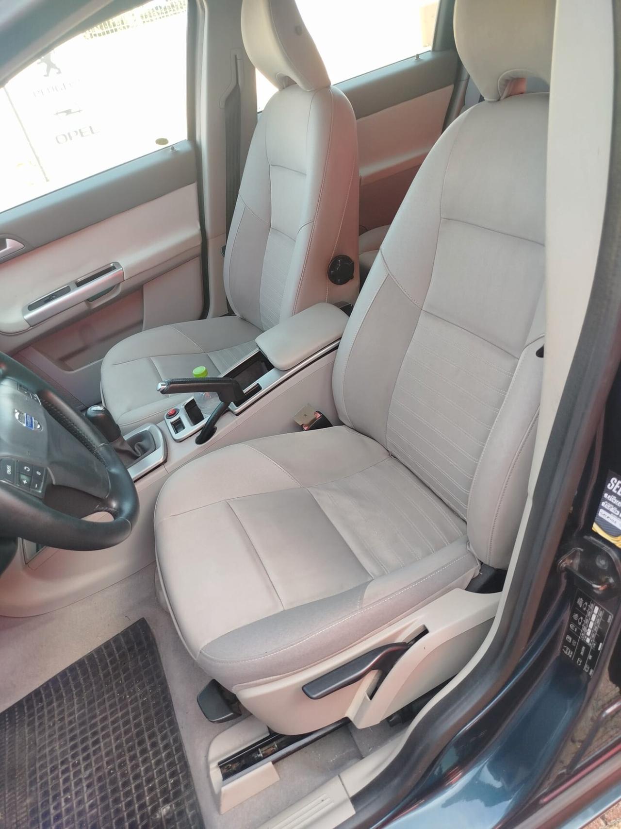 Volvo V50 1.6 D CON GANCIO OMOLOGATO!