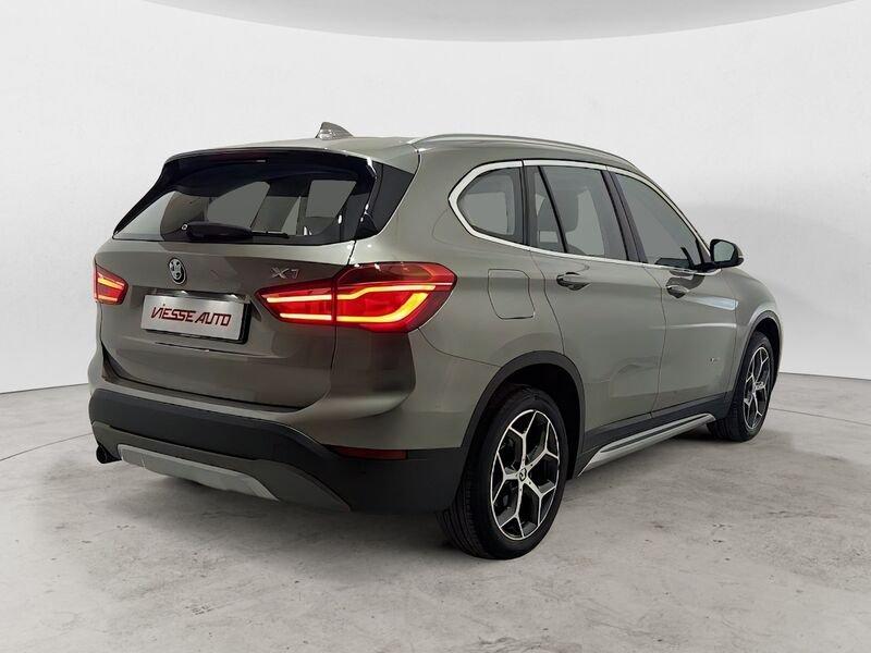 BMW X1 X1 xDrive18d X LINE