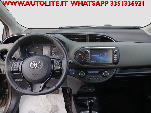 TOYOTA Yaris 1.5 Hybrid 5 porte Business