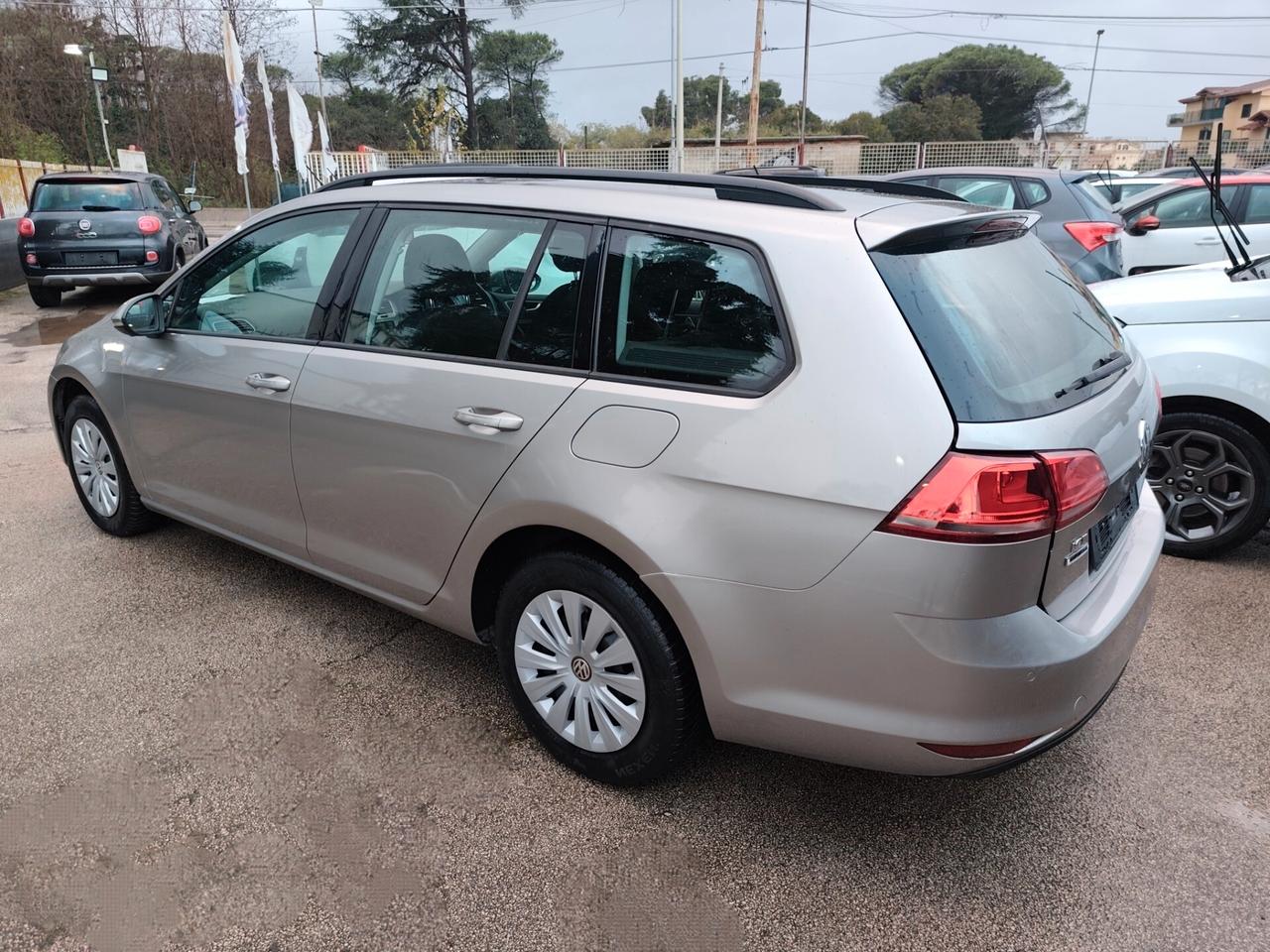 Volkswagen Golf Variant 1.6 TDI STATION WAGON