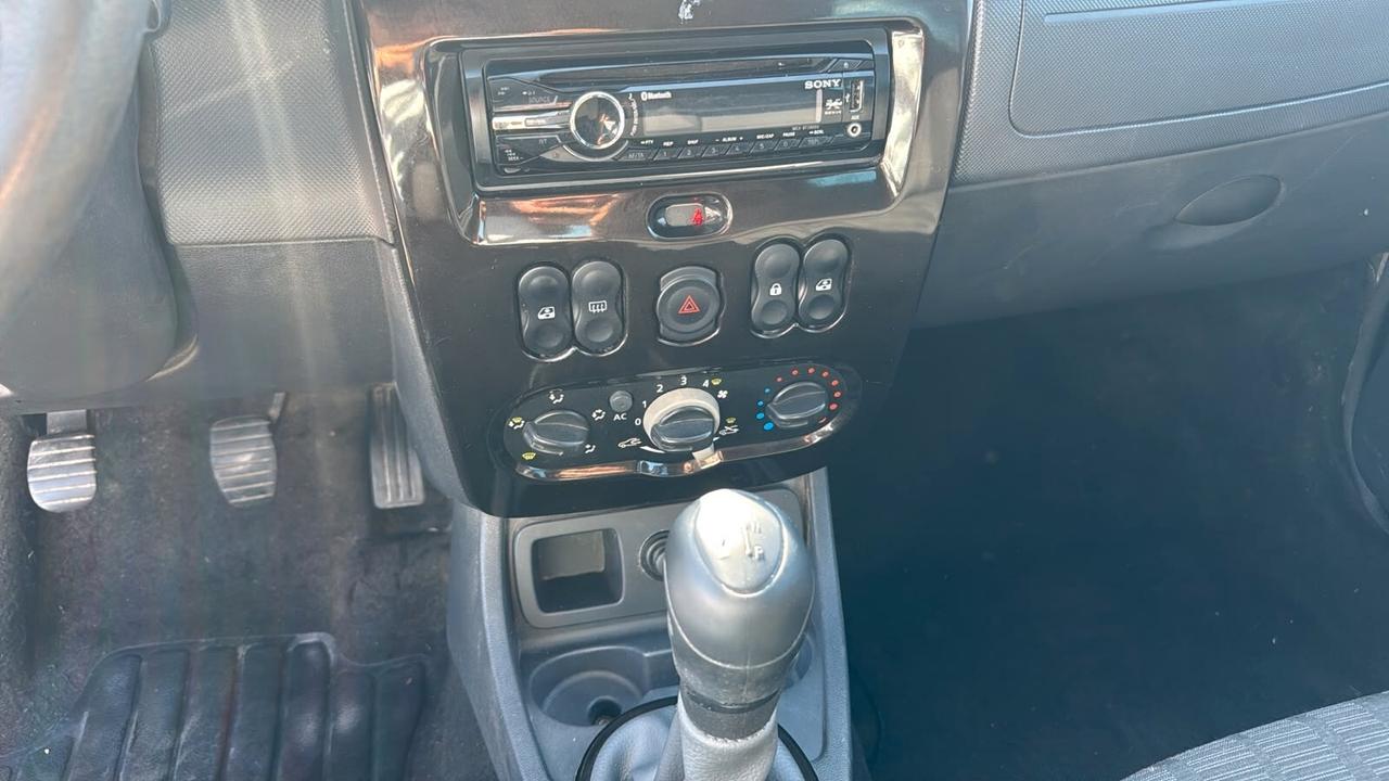 Dacia Duster 1.6 110CV 4x2 GPL Lauréate