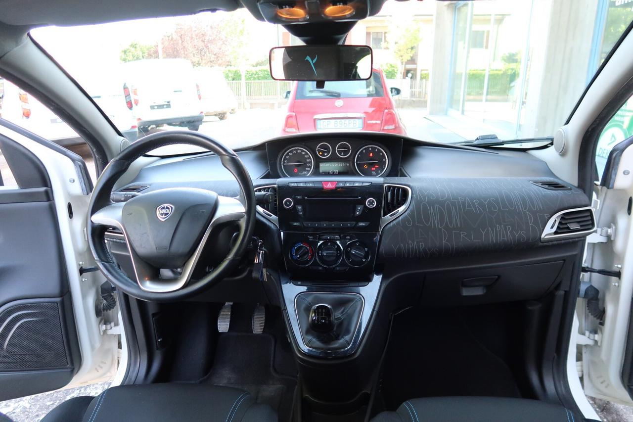 Lancia Ypsilon 0.9 TwinAir 85 CV 5p Metano Elefantino