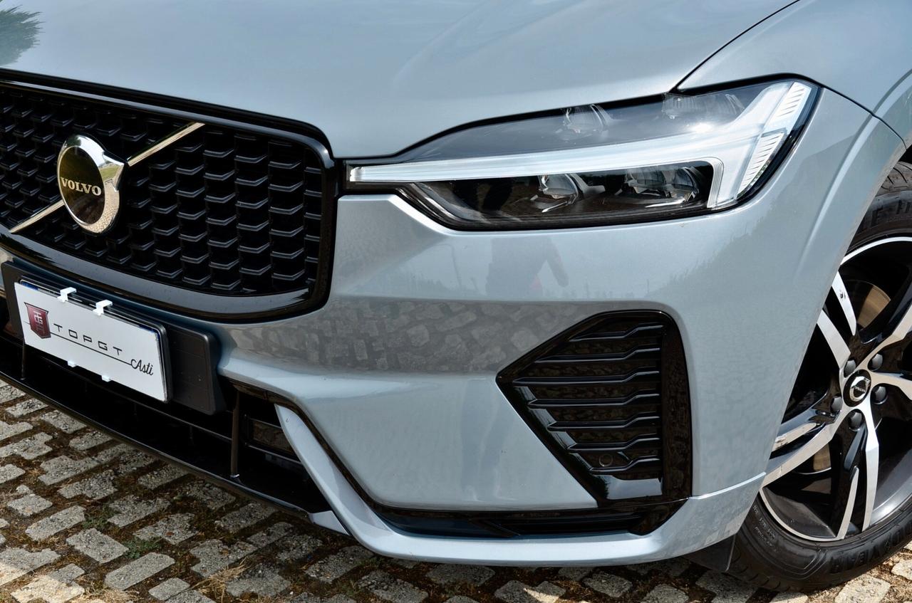 VOLVO XC60 2.0 B4 R-DESIGN 197cv AUTO, UNICOPROPRIETARIO, SERVICE UFF VOLVO, UFF ITALIANA, EURO 6D, FARI LED, NAVI, RETROCAMERA, PERMUTE