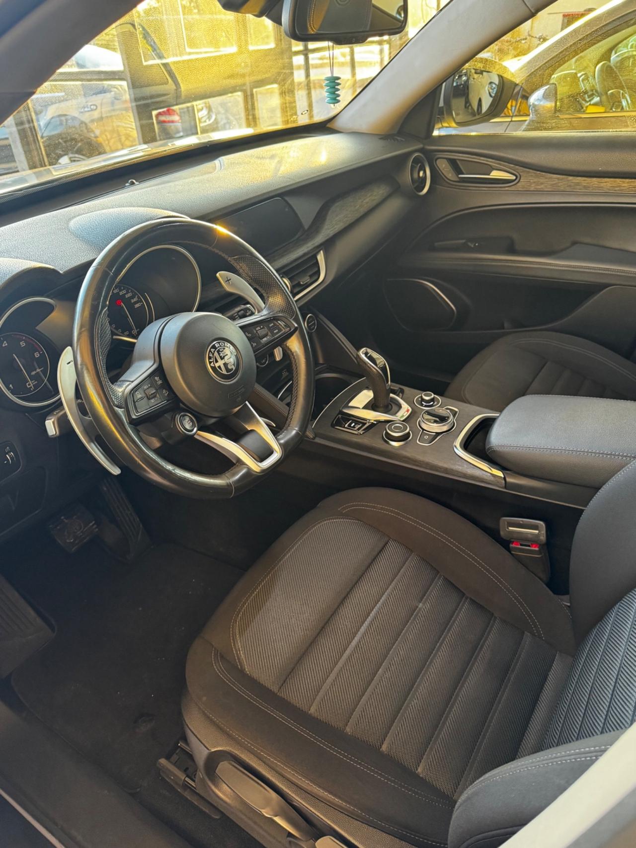 Alfa Romeo Stelvio 2.2 Turbodiesel 190 CV AT8 Q4 Ti