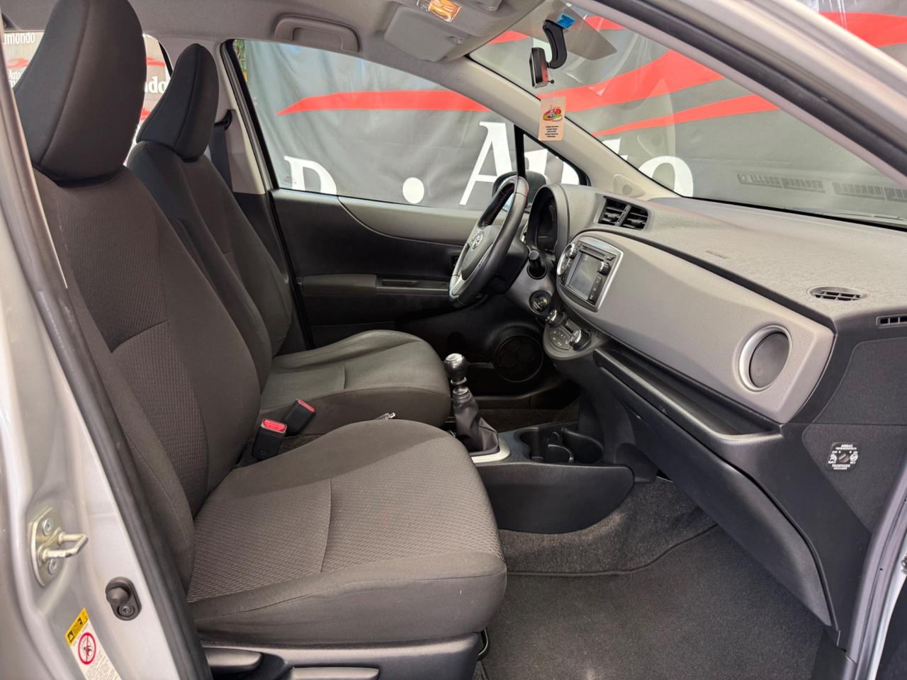Toyota Yaris 1.3 5 porte