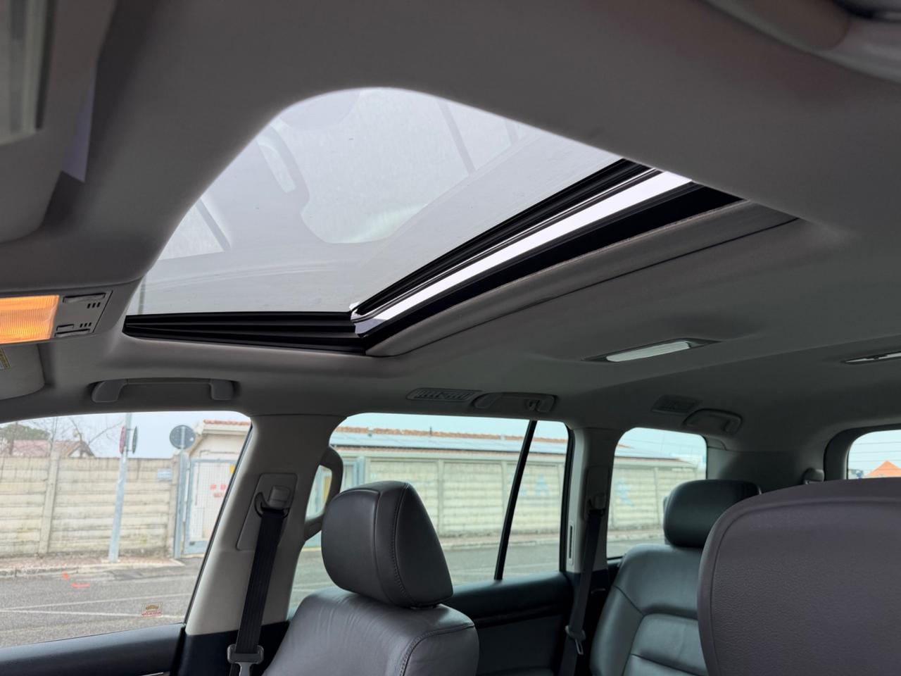 Toyota Land Cruiser 200 V8 4.5 7 p. MOTORE NUOVO !